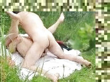 Fucked her in woods,nature lick her ass,anal Romania.Fututa in padure curva sperma