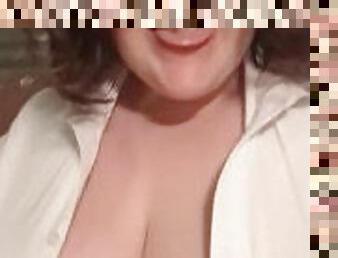 tetas-grandes, mayor, amateur, madurita-caliente, regordeta, regordeta-chubby, jóvenes18, lencería, vieja, tetas