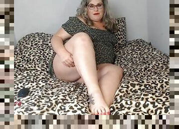 cur, grasa, ochelari, strapon, nevasta, amatori, matura, milf, jucarie, bbw