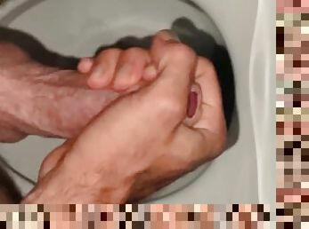 masturbation, amateur, ejaculation-sur-le-corps, gay, petite-amie, ejaculation, toilette, solo, minet, bite