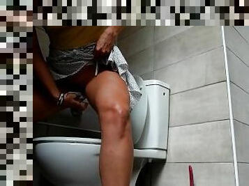 tissende, offentlig, amatør, skønheder, upskirt, trusser, toilet, solo, brunette, realitet