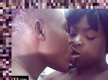 The hot african babe is really horny - Teens (18+)