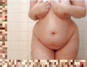 Cum shower with a BBW !!