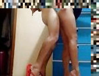 posisi-seks-doggy-style, jenis-pornografi-milf, buatan-rumah, latina, barang-rampasan, ibu-mother