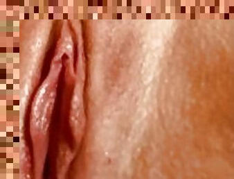 bad, klitta, masturbation, bröstvårtor, orgasm, fitta-pussy, amatör, brudar, fingerknull, piercad