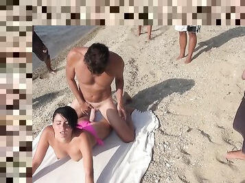 Pelancapan, Awam, Amateur, Dubur, Peju, "milfs", Tegar, Sex dalam kumpulan, "creampie", Pantai